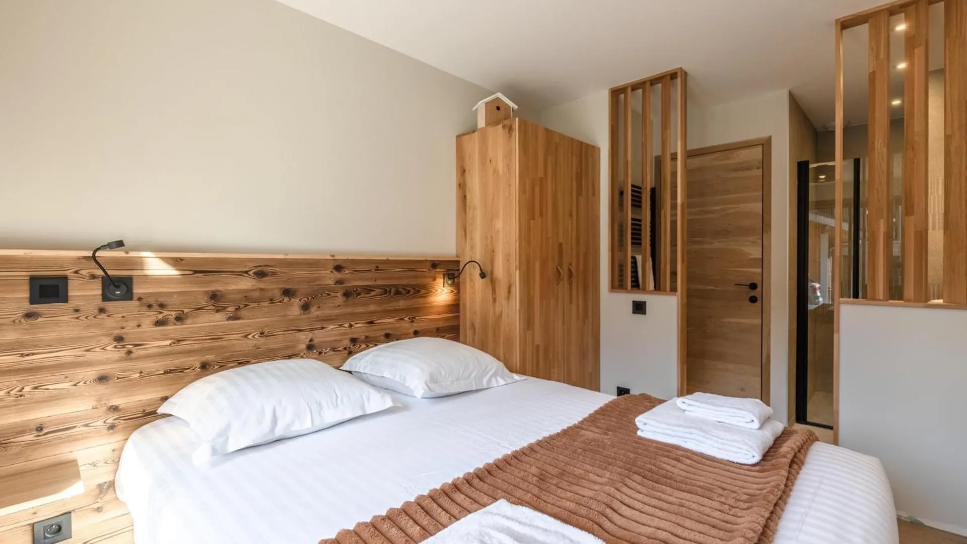 Chalet Spacieux A Chamonix Avec Jacuzzi Et Parking, Animaux Acceptes - Fr-1-343-259 0*,  France